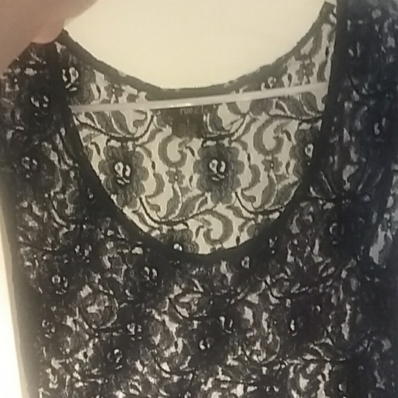 Top - Picture 4 of 7